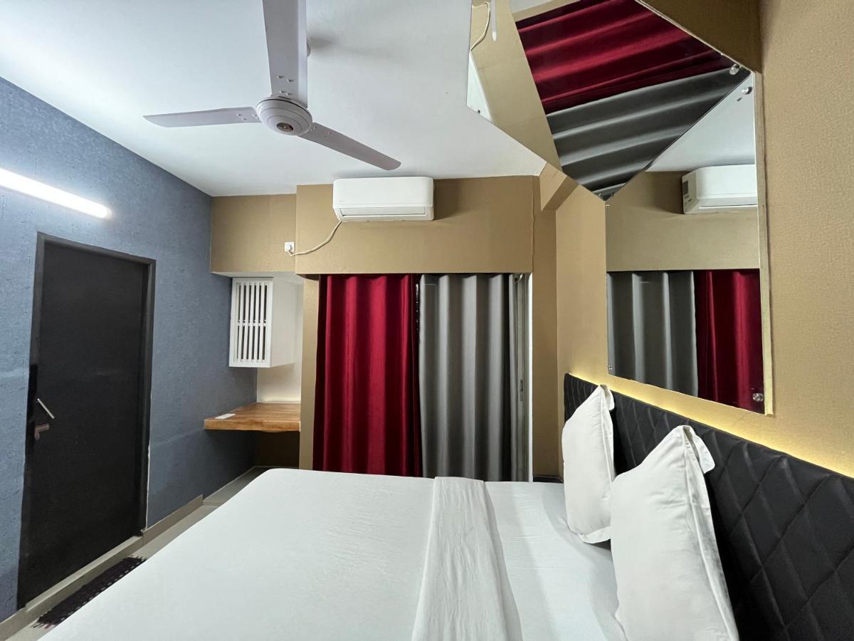 Hotel Arcane Cox's Bazar Buitenkant foto